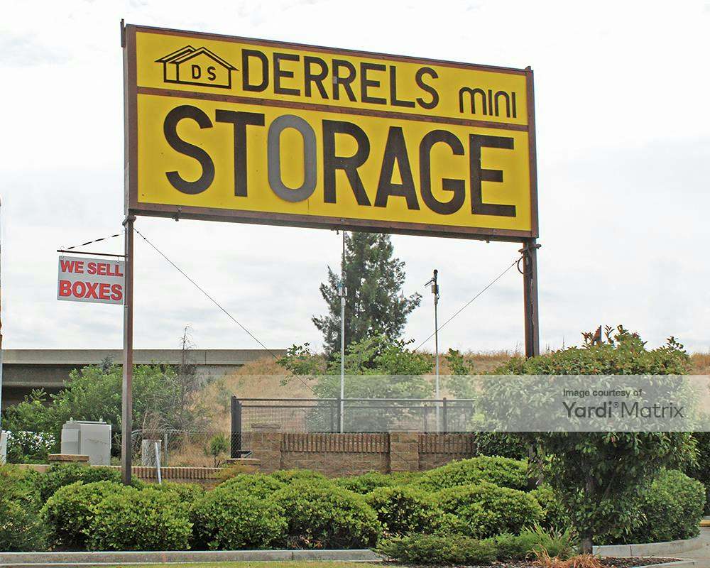 Derrel's Mini Storage 4546 East Ashlan Avenue, Fresno RentCafe